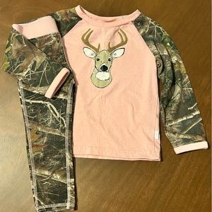Toddler girl camo/deer 2 piece set